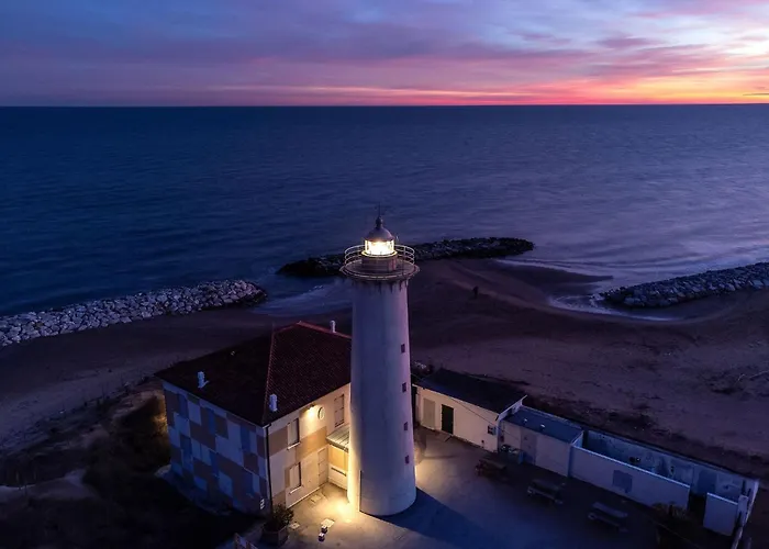 Comfortable Flat With Terrace-beahost Appartamento