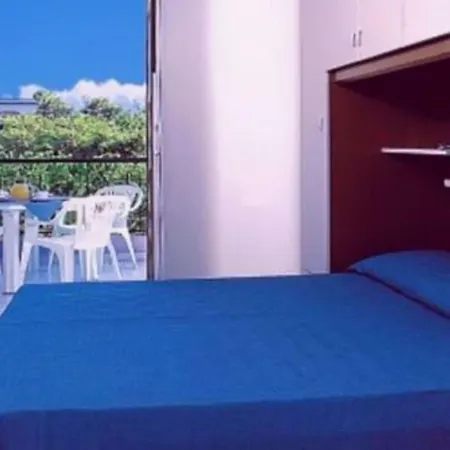 Comfortable Flat With Terrace-beahost Apartment